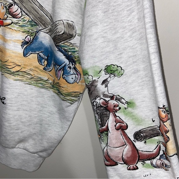 Disney Winnie The Pooh Sweatshirt Womens Medium Good Friends Graphic Modern - Picture 6 of 11